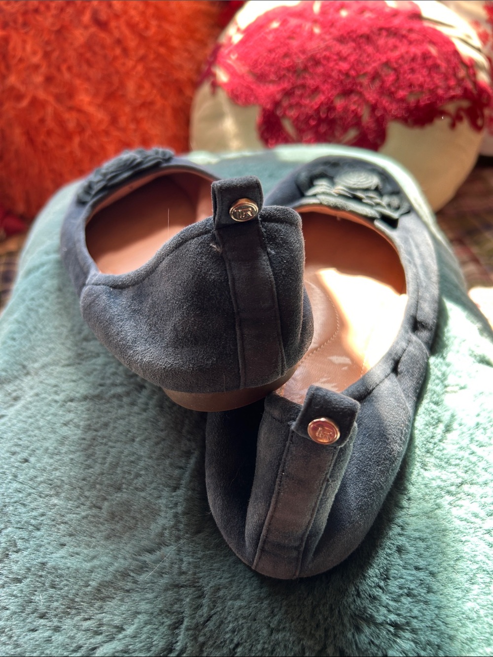 Taryn Rose Navy Suede Floral Ballet Flats - Picture 2 of 4